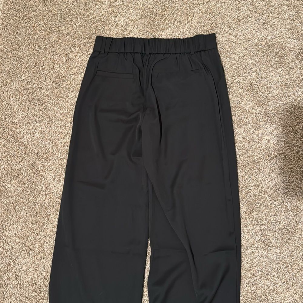 Black Wide-Leg Tailored Pants - Picture 9 of 9